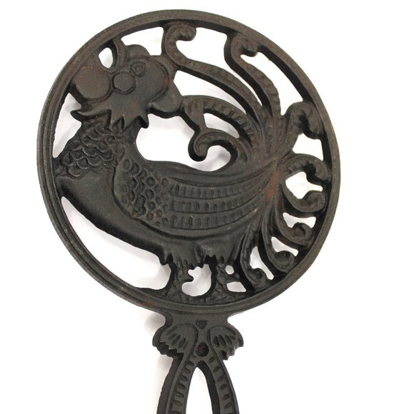 VINTAGE CAST IRON ROOSTER TRIVET R.H. BIRD & Rooster Cast Iron Napkin Holder - Picture 4 of 10